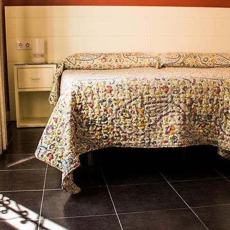 Hostal San Vicente II Sevilla Eksteriør billede